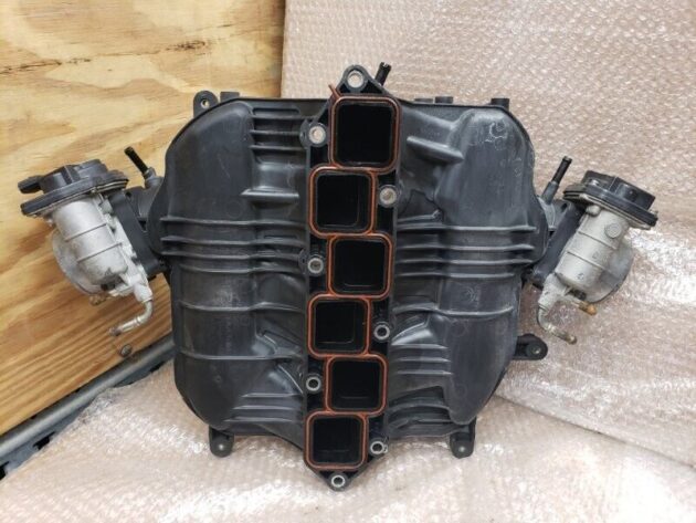 06 07 08 Infiniti G35X VQ35VHR Intake Manifold Assembly OEM