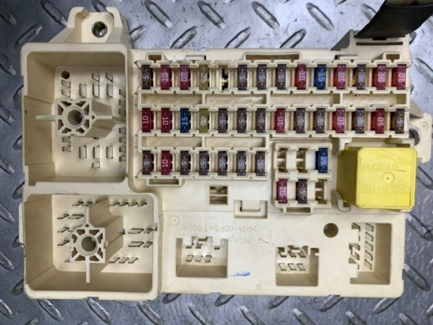 00 01 02 03 04 05 06 07 08 Jaguar S-Type Fuse Relay Box OEM 1R8T14A067AB