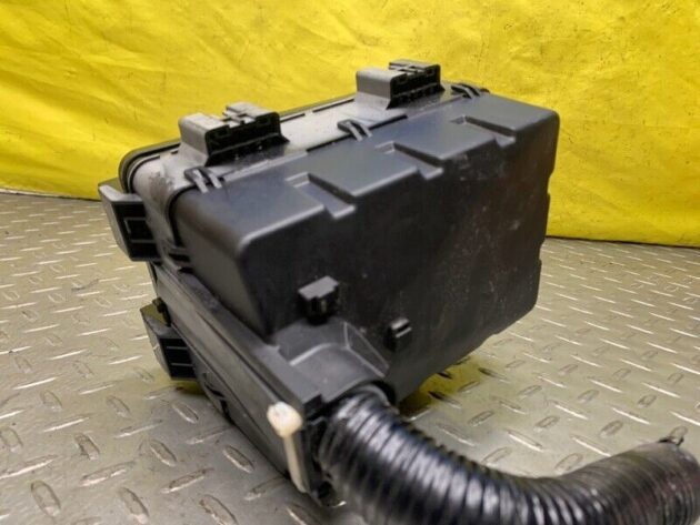 18 Acura RDX Under Hood Fuse Relay Box OEM 32200-TJB-A30