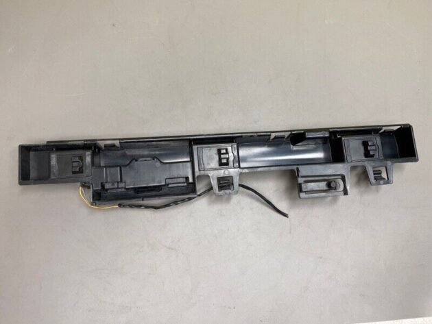 14 15 16 BMW 228I F22 Left Side Skirt Sill Holder Support Bracket Mount OEM