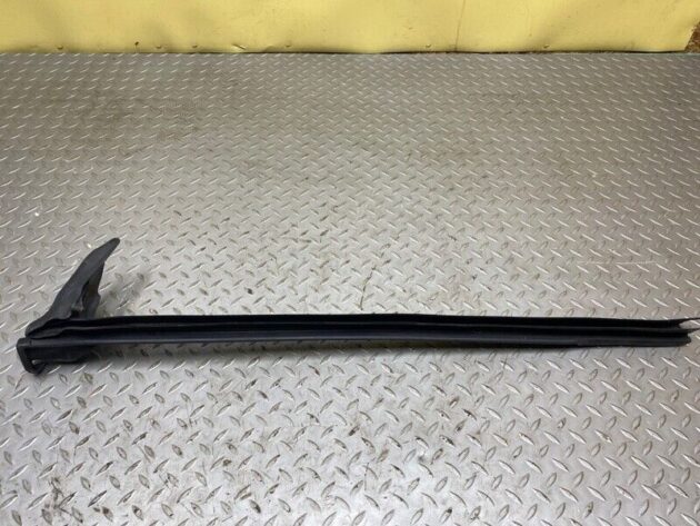 12 13 14 Mercedes E350 A207 Convertible Rear Right Glass Weather-Strip Seal OEM