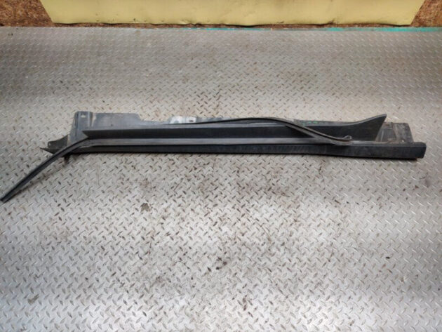 19 20 21 22 23 Ford Transit Connect Front Left Rocker Panel Skirt Molding OEM