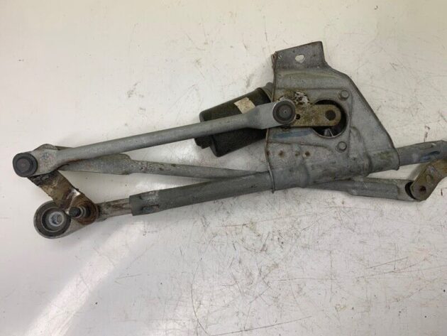 06 07 08 09 10 Mercedes-Benz W251 Front Windshield Wiper Motor W/ Regulator OEM