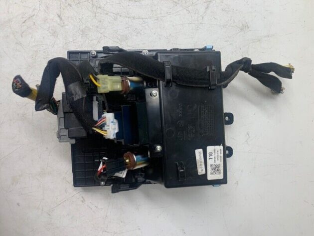 2018 18 Hyundai Elantra Storage Tray OEM 84680-F2400-SXD