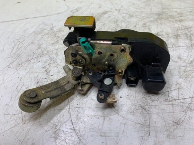 2005 2006 2007 Jeep Liberty Right Passenger Front Door Lock Latch Actuator OEM