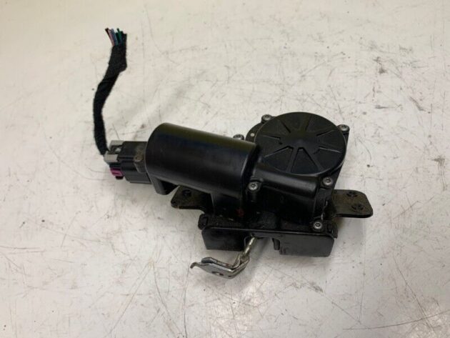 05 06 07 08 09 Cadillac SRS Rear Power Lift Gate Lock Latch Actuator OEM