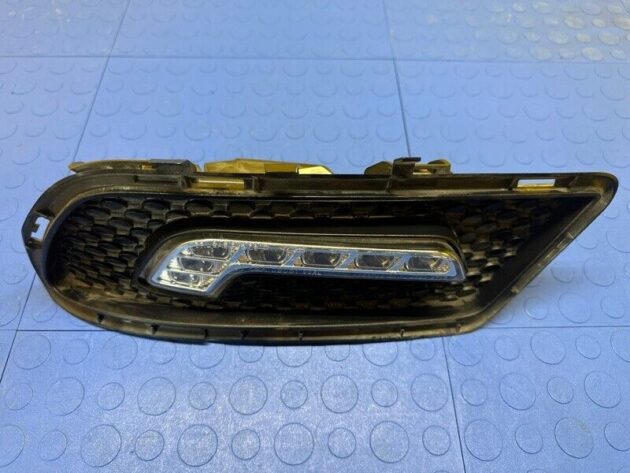 10 11 12 13 14 15 16 Mercedes E350 Class Right Side Daytime Running Light OEM