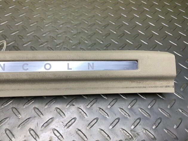 13 14 15 16 Lincoln MKS Front Left Door Sill Scuff Plate Trim w/ Light OEM