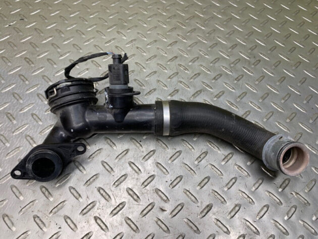 17 18 19 20 21 Porsche Panamera 4 Coolant Right Upper Hose Lines OEM 97112143810