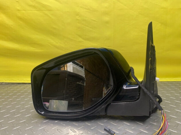 07 08 09 10 Porsche Cayenne Front left door mirror assembly OEM