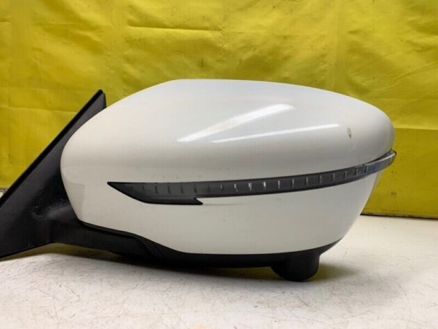 14 15 16 Nissan Rogue Driver Left Side View Door Mirror W/ Heated W/ Camera OEM