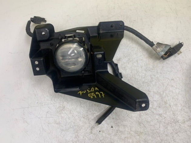 13 14 15 16 Ford Fusion Fog Light & Mount Bracket Left Driver Side OEM