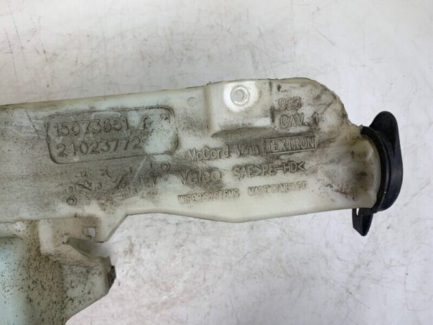 02 03 04 05 06 Cadillac Escalade Windshield Washer Fluid Reservoir OEM 24023772