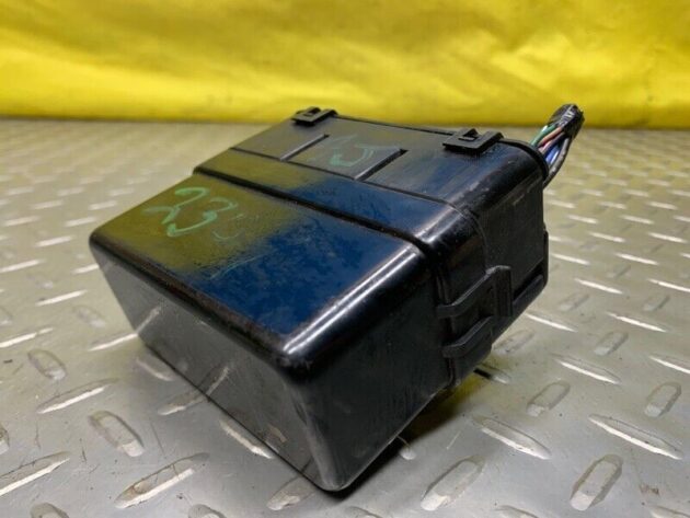 02 03 04 05 Infiniti FX35 Under Hood Relay Fuse Box OEM 25237-13E60