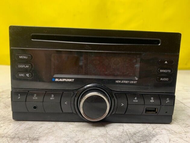 2002 2003 2004 2005 2006 Acura MDX Radio Receiver CD Player  BLAUPUNKT