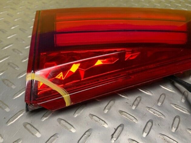 16 17 18 19 Mitsubishi Outlander Rear Driver Left LH Side Inner Tail Light