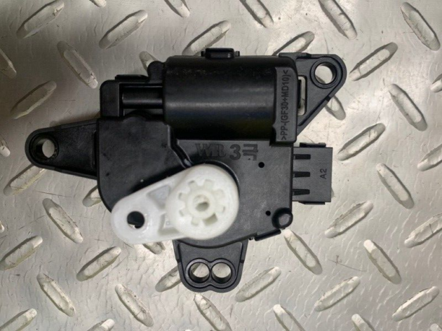 14 15 16 17 Kia Sedona HVAC Right Temp Heater Blend Actuator OEM 971591H150