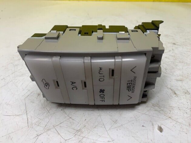 05 06 07 08 09 10 Toyota Avalon Passenger Side A/C Heater Control OEM