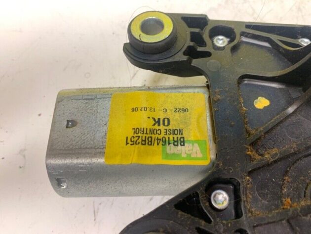 06 07 08 09 10 Mercedes-Benz W251 R-Class Rear Windshield Wiper Motor OEM