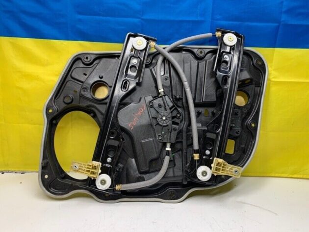 17 18 19 20 21 Jeep Compass Front Driver Left Front Window Regulator W/ Motor