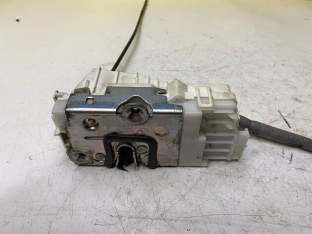 06 07 08 09 Mercedes-Benz W251 Rear Left Door Lock Latch Actuator OEM