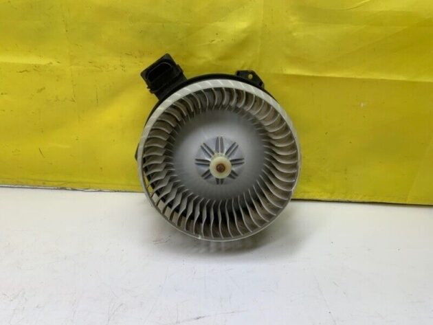 10 11 12 13 14 15 16 Dodge Journey  A/C Heater Blower Motor Fan OEM 68038189AA