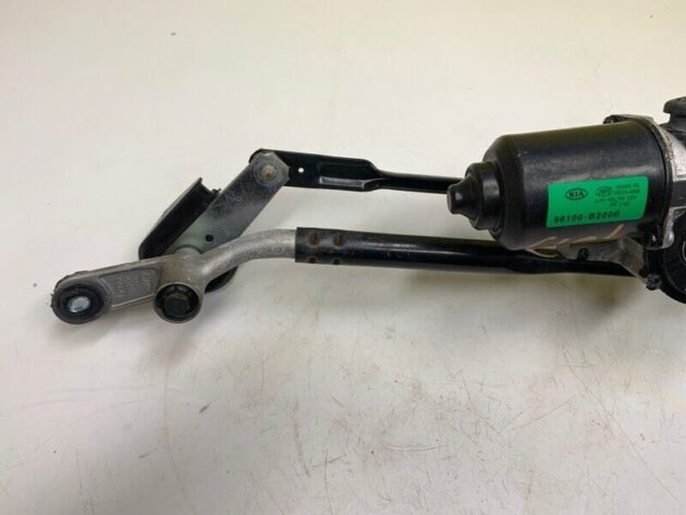 13 14 15 16 Kia Soul Front Windshield Wiper Motor W/ Regulator OEM 98100-B2000