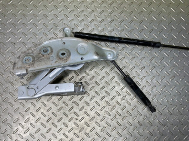 04 05 06 07 08 09 Bentley Continental GT Front Left Hood Bonnet Hinge Strut OEM