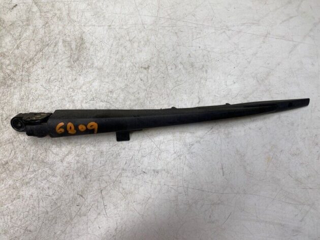 04 05 06 07 08 09 Nissan Armada Titan Rear Windshield Wiper Arm OEM