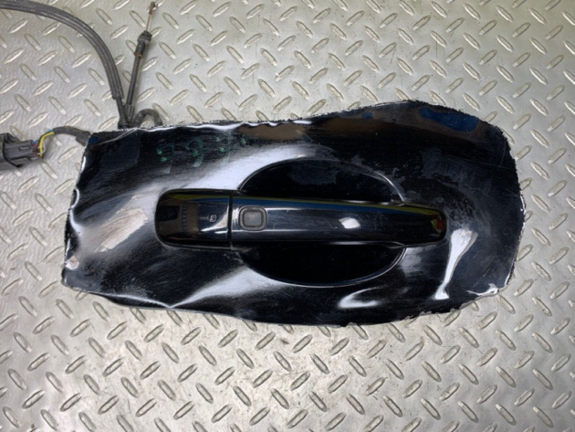 10 11 12 13 Volvo C70 Convertible Driver Left Exterior Door Handle OEM 39879742