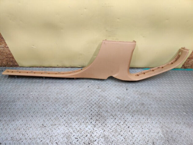 04 05 06 07 08 09 10 Porsche Cayenne Front Right Door Sill Plate OEM 7L0853370E