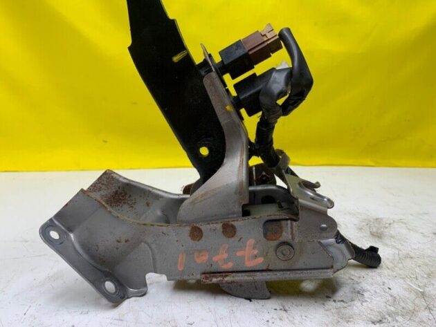 2006 2007 2008 2009 2010 Infiniti M35 3.5L Brake Stop Pedal OEM