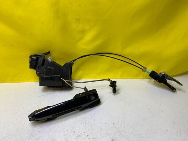 2001 -2005 02 03 Toyota Highlander Front Driver LH Side Door  Lock Actuator OEM