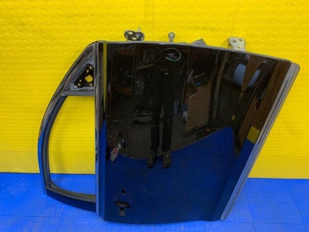 11 12 13 14 15 16 Lincoln MKS Front Right Passenger Side Door OEM 8A5Z5420124A