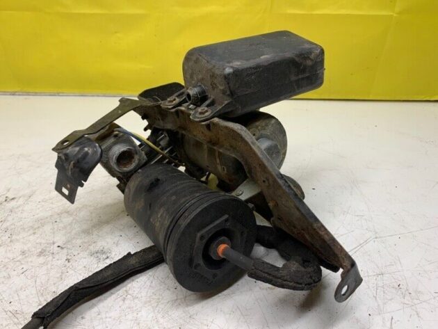 2003 2004 Lincoln Navigator Air Suspension Compressor Pump OEM