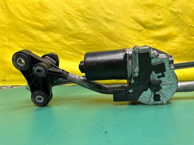 07 08 09 10 BMW 535i E60 Windshield Wiper Motor w/ Transmission OEM