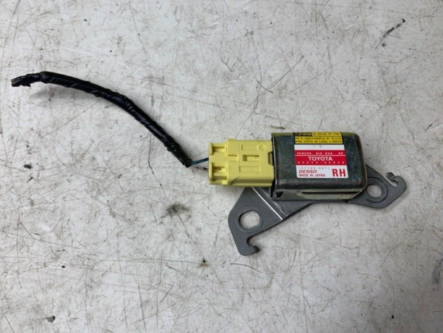 2009 2008 2007 2006 Toyota Solara Passenger Side Impact Crash Sensor OEM