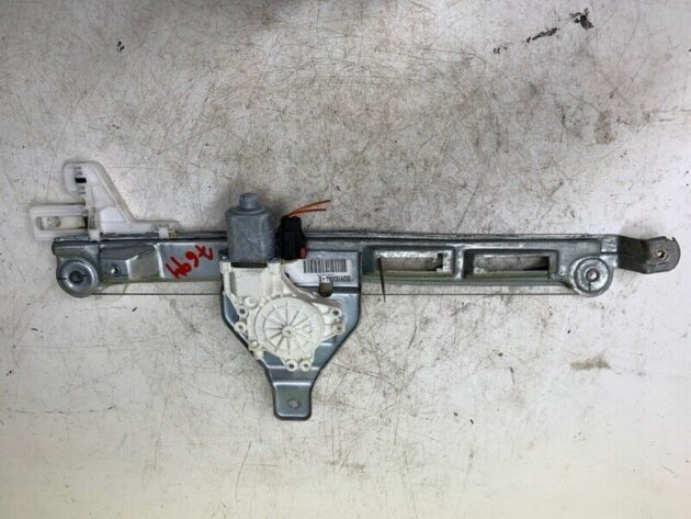 2014 2013 2012 2011 Jeep Patriot Rear Right Side Power Window Regulator W/ Motor