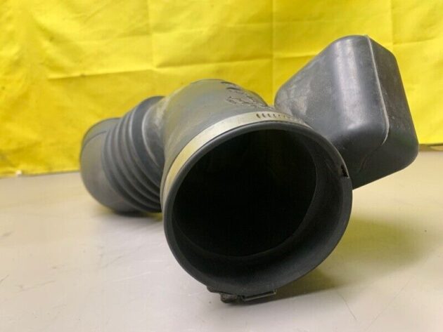 05 06 07 08 09 Subaru Tribeca 3.0L Air Cleaner Outlet Duct Tube OEM