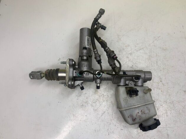 11 12 13 14 Hyundai Sonata Hybrid ABS Brake Master Cylinder OEM