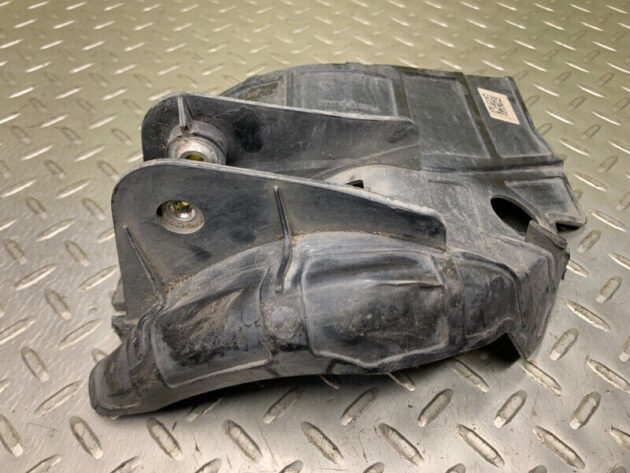 17 18 19 20 21 22 Porsche Panamera 4 Front Right Brake Air Duct OEM 971407126A