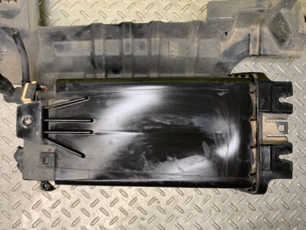 10 11 12 13 14 15 16 Lincoln MKS Fuel Vapor Charcoal Canister OEM AG13-9DG53-BA