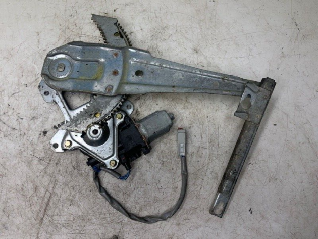 2001 2000 1999 1998 Honda CRV Rear Left Side Power Window Motor Regulator OEM