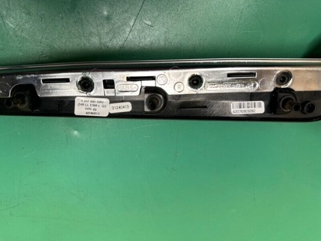 13 14 Mercedes Benz A207 C-Class Rear Right Passenger Door Molding 2076903282