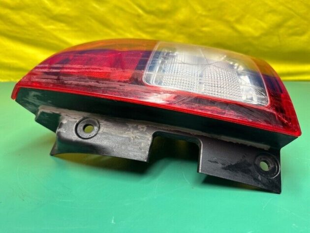 14 15 16 17 Jeep Compass Right Passenger Side Tail Light OEM ( damage)