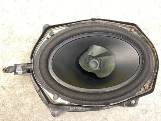 17 18 19 20  Nissan Pathfinder Front Left Driver Door Speaker OEM