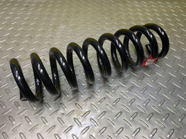 23 22 21 20 Cadillac Ct5 2.0L Rear Suspension Coil Spring OEM 84642081