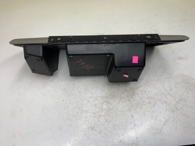 02 03 04 05 06 Cadillac Escalade EXT Glove Box Glovebox Storage Compartment OEM