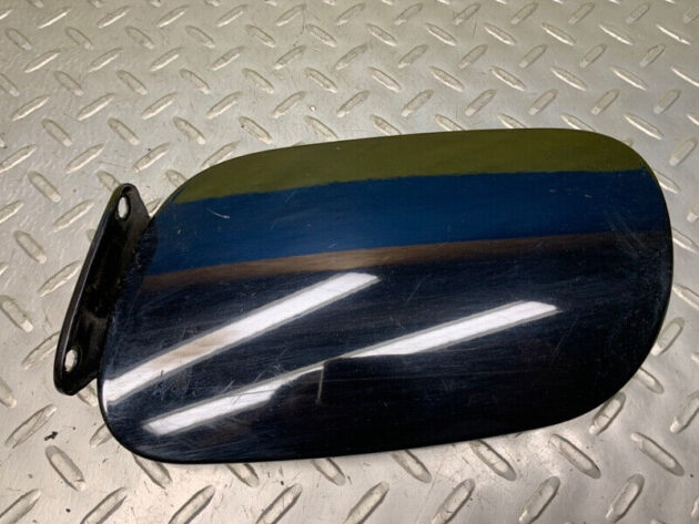 07 08 09 10 Porsche Cayenne Fuel tank door OEM 95550413303