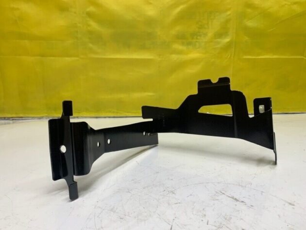 15 16 17 18 19 BMW X6M F16 Battery Bracket OEM